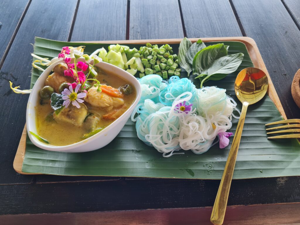 Destination la Thailande - Plat local - Curry vert au poulet