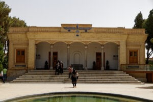 Entre sable et histoire, Yazd, trésor du désert iranien